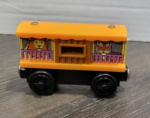 Thomas der Zug Holzeisenbahn Zoowagen Tierladung - Bild 1 von 5