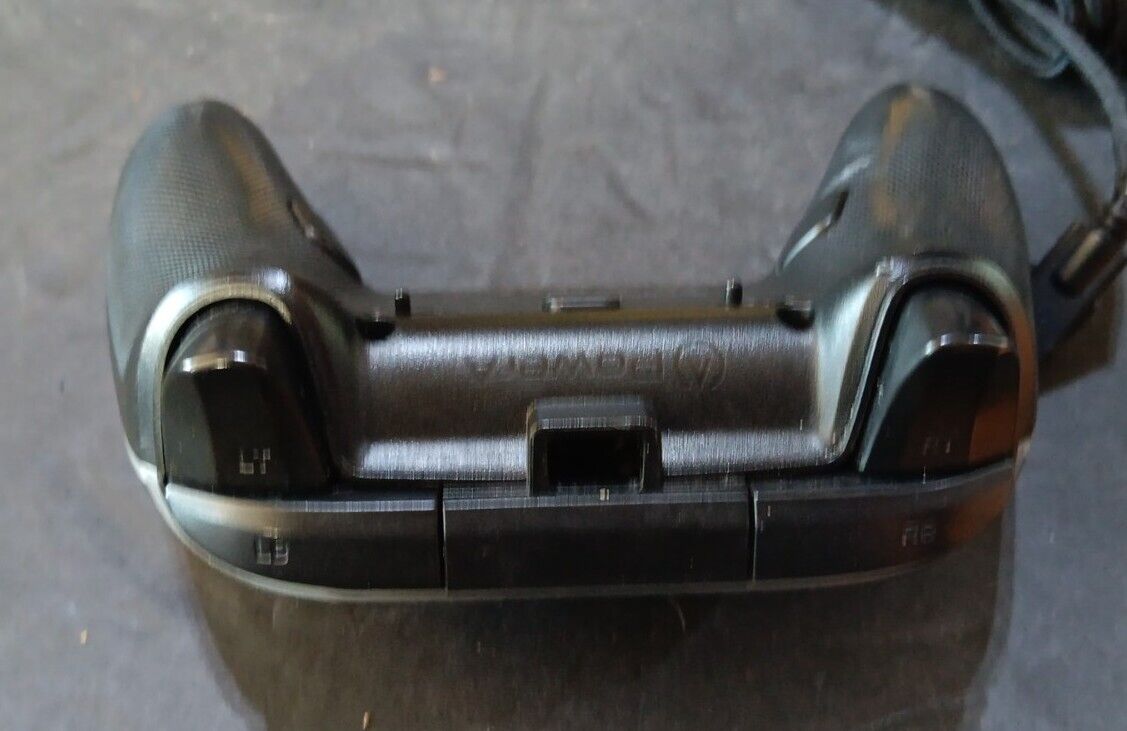 Foto 6 di 11