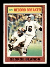 1976 Topps #1 George Blanda EXMT/EXMT+ Raiders RB 563784