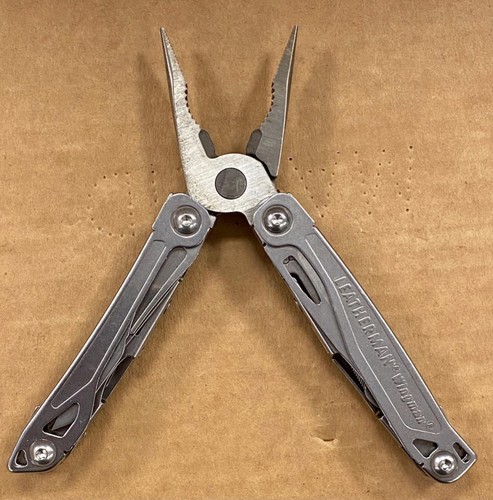 LEATHERMAN WINGMAN MULTI-TOOL- USED. - Picture 5 of 5
