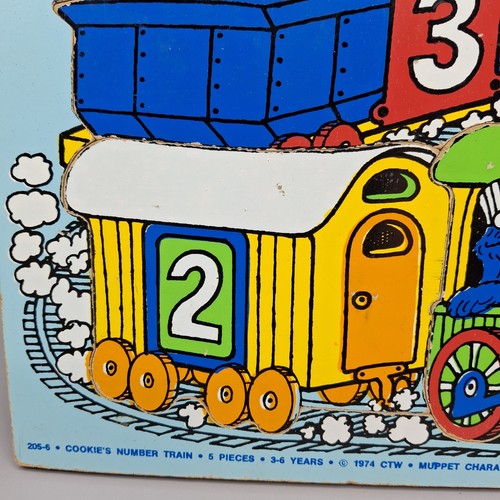 Playskool Cookie Monster Train Look Inside 5 Pcs Wood Puzzle Toy #205-6 Vtg 70s - Picture 6 of 9
