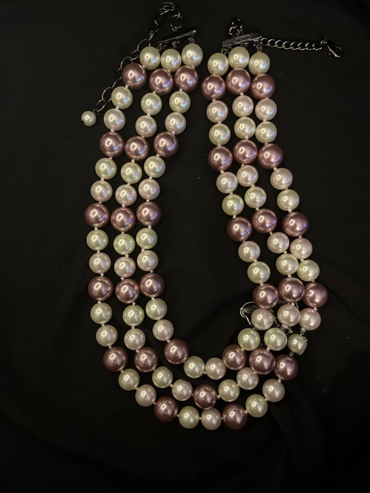 Joan Boyce 3 Strand Pink, Purple & Traditional Pearl & Jeweled Flower Necklace - Изображение 4 из 4
