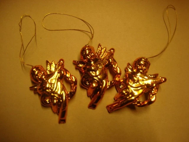Décorations de Noël : 3 anges chérubins avec luths, dorés, hauteur 9 cms - Photo 1/1