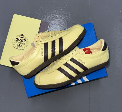 Adidas Originals Dublin ‘City Series’ Size? Exclusive UK 9 WITH BOOKLET✅ - Picture 3 of 9