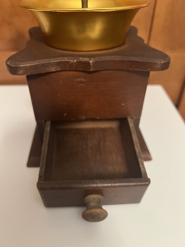 Vinrage Manual Coffee Grinder/Mill Wood-Cast Iron-Metal Made In Japan - Picture 5 of 9