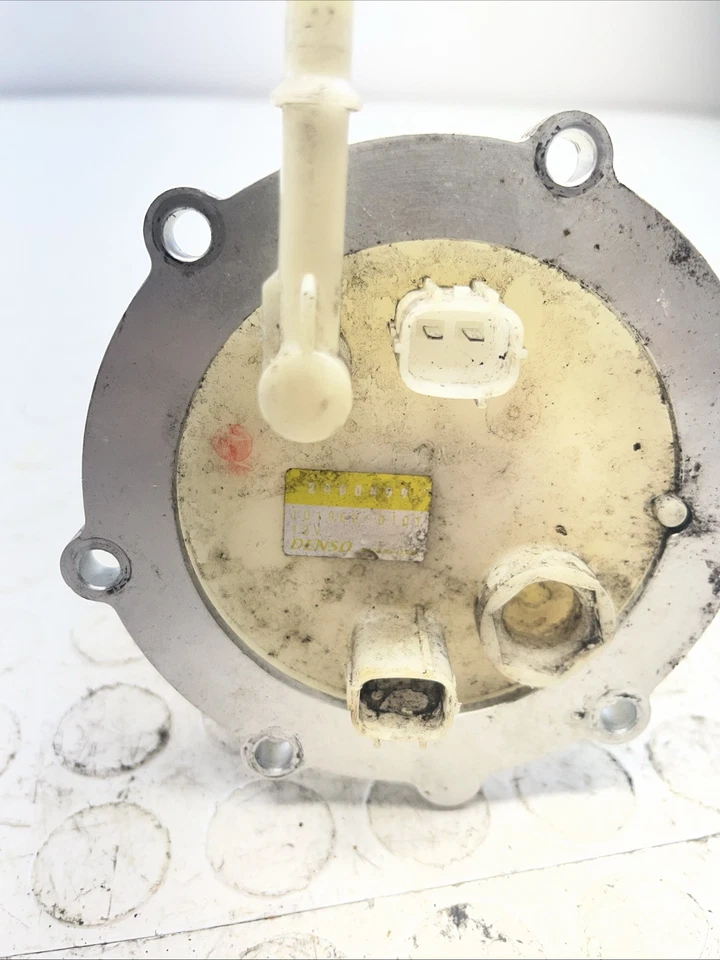 Triumph Speed Triple 1050 2005-2007 Fuel Pump 2400499 1019620101 OEM - Image 2 of 4