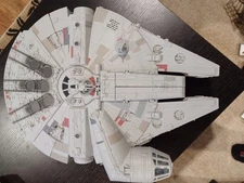 Hasbro Star Wars Battle Action Millenium Falcon B3678