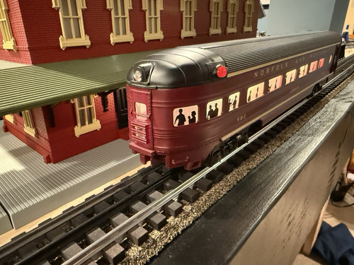 MTH Premier Norfolk & Western Powhatan Arrow 4-Car Passenger set MT-6014 - Picture 6 of 7