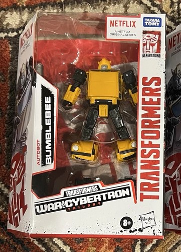 NETFLIX TRANSFORMERS WAR FOR CYBERTRON TRILOGY DELUXE FIGURE AUTOBOT BUMBLEBEE  - Picture 1 of 1