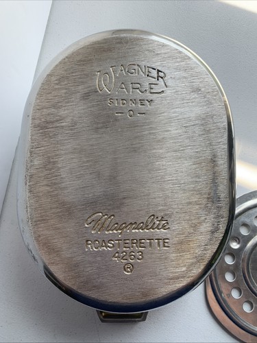 Tostadora Wagner Ware Magnalite 4263 Sydney-O 4,5 cuartos Horno tostador con remache - Imagen 2 de 24