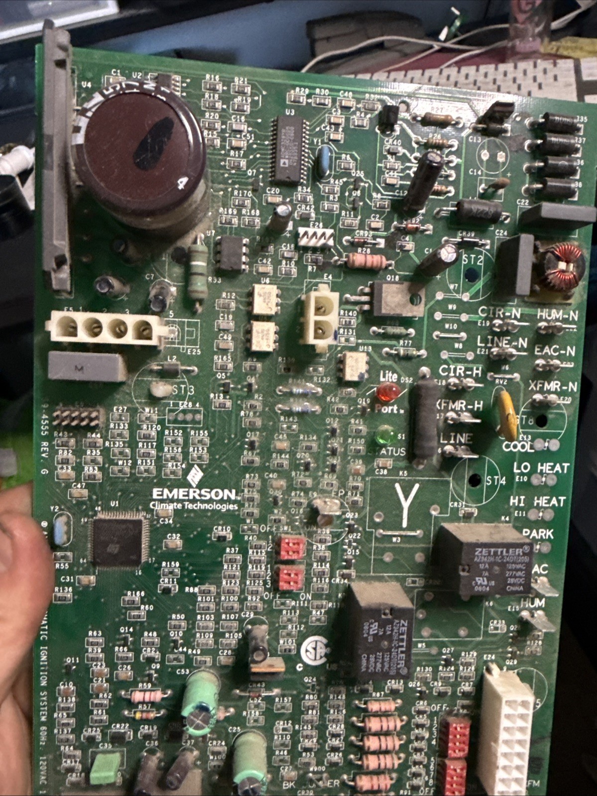 Picture 2 of 5
