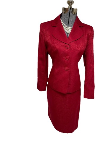 Le Suit Skirt Suit Size Petite 6P Two Piece Set Red Paisley Jacquard Pattern - Imagen 3 de 24