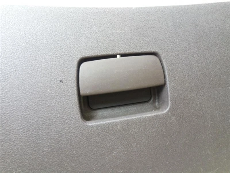 Guantera gris oscuro compatible con Chevrolet Malibu 2008 2009 2010 2011 2012 O136-186617 Foto 2 de 4