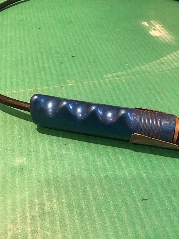 Escalador de peces Bear Paw GFS Power Drive (solo para taladros eléctricos con batería) (A) Foto 3 de 4