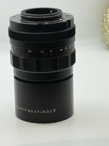 Pentacon Electric MC 135mm F2.8 Portrait Lens for M42 Mount - Picture 2 of 15