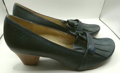 sehr schöne verspielte  Damen  Pumps von Caprice--ocean nappa - Gr. 41 - NEU