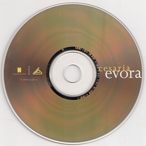 Cesaria Evora - Cesaria Evora - Used CD w/Slipcase - Picture 3 of 5