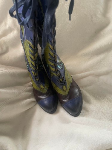 EUC L'Artiste by Spring Step Lace Up Boot with Side Zip Size 6.5 (37) - Picture 7 of 10