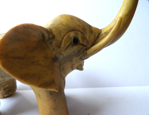 Estatuilla de elefante conchas de ostra aplastadas escultura con tronco hasta 5-1/2" - Imagen 4 de 6