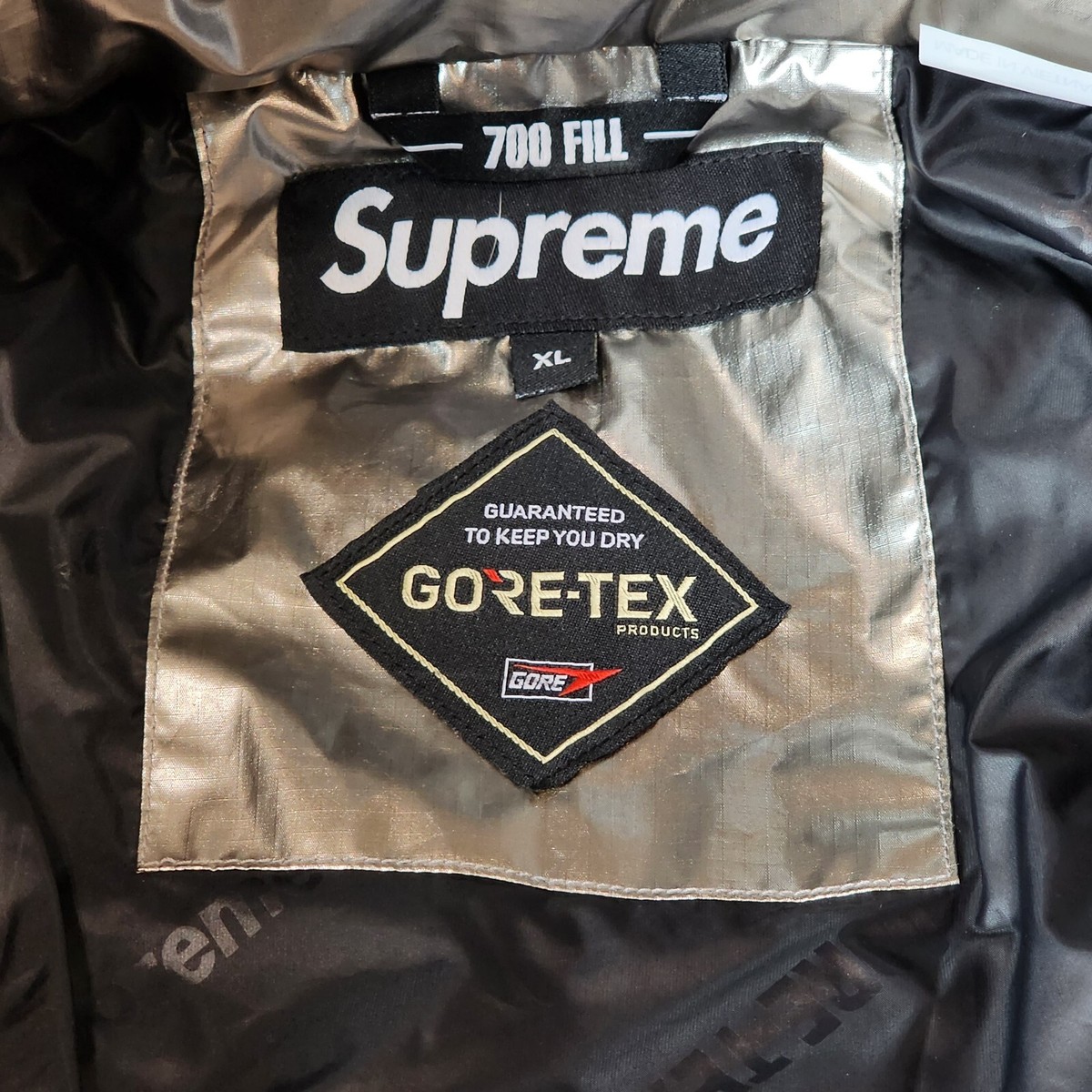 Supreme GORE-TEX 700-Fill Down Parka XL-