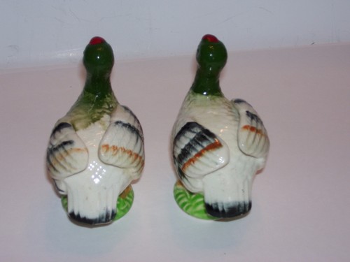 Vintage Ceramic Thanksgiving Turkey Salt Pepper Shakers - Japan - Picture 3 of 4