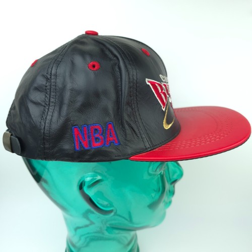 De Colección 1996 Chicago Bulls Negro Rojo Bordado Cuero Correa Gorra Sombrero EE. UU. - Imagen 10 de 14