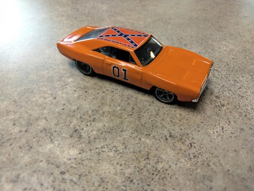 Hot Wheels GENERAL LEE Dukes of Hazzard CHARGER W/REALRIDERS CUSTOM VERY SHARP!! - Picture 5 of 10