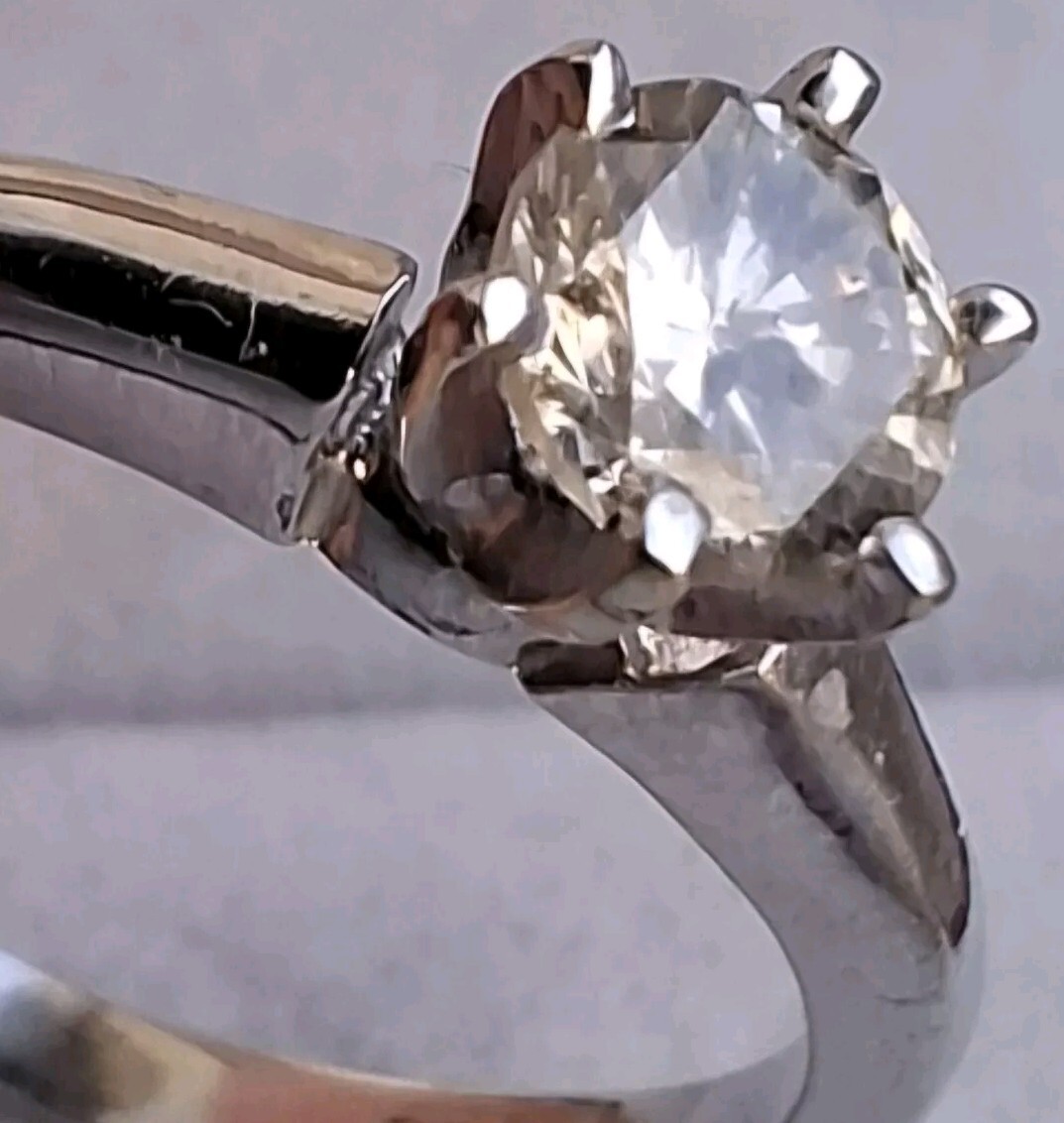 14Ct White Gold Natural Brilliant Cut Diamond Solitaire Engagement Ring Size M