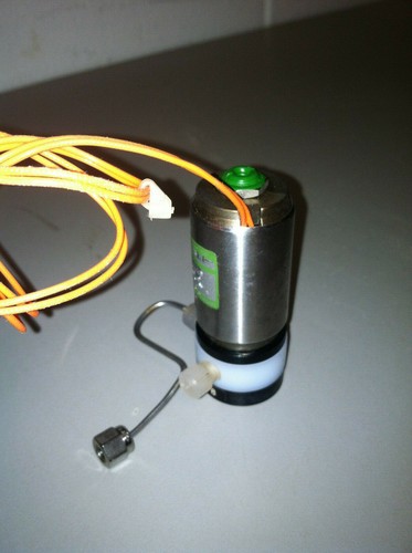 ASCO HPLC Chromatograph Vacuum Valve Assembly. X368-132430 - Picture 3 of 4