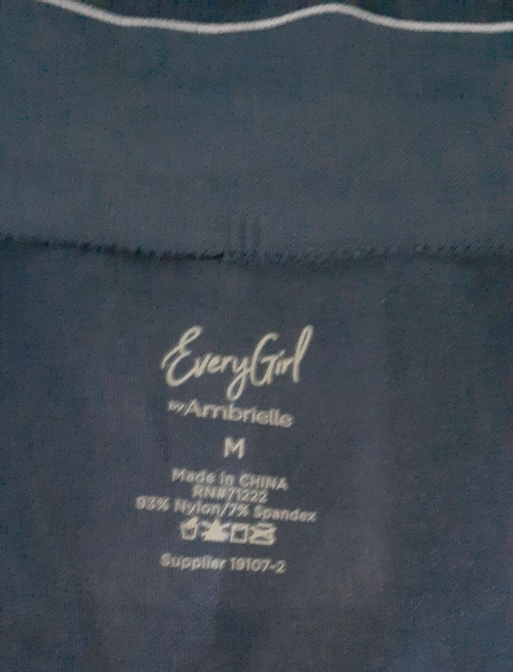 Sexy Bikini Ambrielle Púrpura Panty Corte Alto Talla Mediana 5 Foto 4 de 4