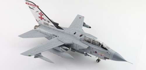 TORNADO GR.4 JET - ZA600 41 (R) EVALUATION - RAF CONINGSBY - 1:72 HOBBY MASTER - Picture 2 of 7