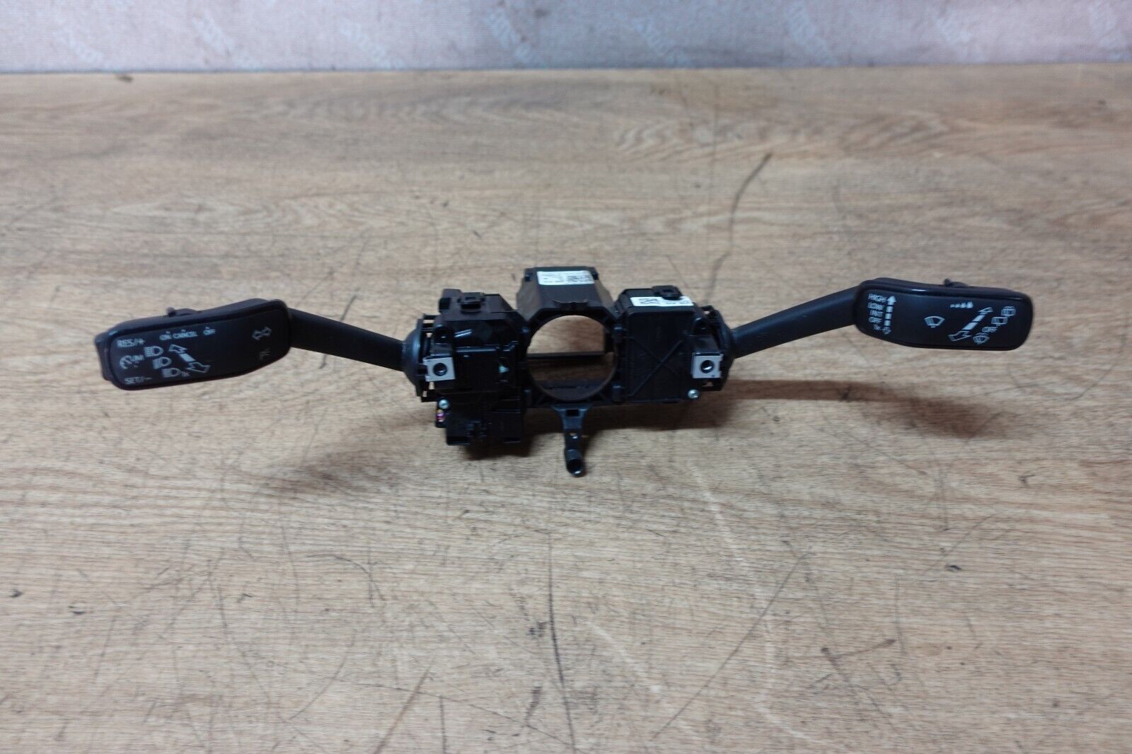 Picture 1 of 2