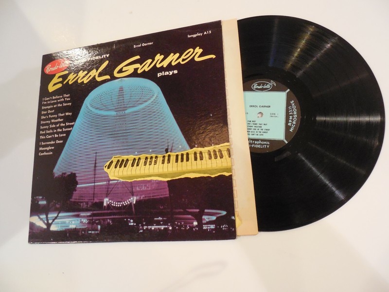 Vintage 33 1/3 RPM Record, Errol Garner, Pionist Plays