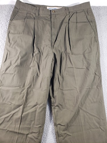 Pantalones Dockers Para Hombre 38x34 Verde Caqui Plisados Pierna Recta Algodón Informales Nuevos con Etiquetas - Imagen 4 de 15