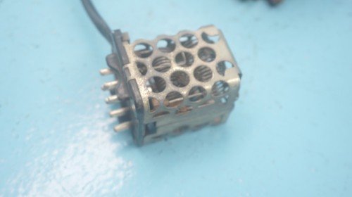 MERCEDES--BENZ R107 380SL 280SL 560SL , BLOWER MOTOR ASSEMBLY 7 PIN RESISTOR - Picture 6 of 18