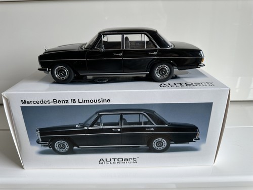 1/18 AUTOart MERCEDES BENZ 220D/8 LIMOUSINE 1967 RARE - Picture 3 of 7