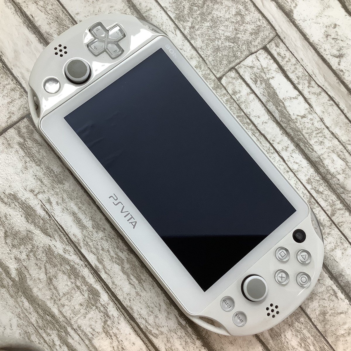PlayStation Vita  ホワイト (PCH-2000ZA12) $_12.JPG?set_id=880000500F