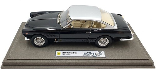 BBR 1/18 Scale Resin BBR1850E - Ferrari 250 GTE 2+2 1960 Series 1 Black/Grey - Picture 3 of 6