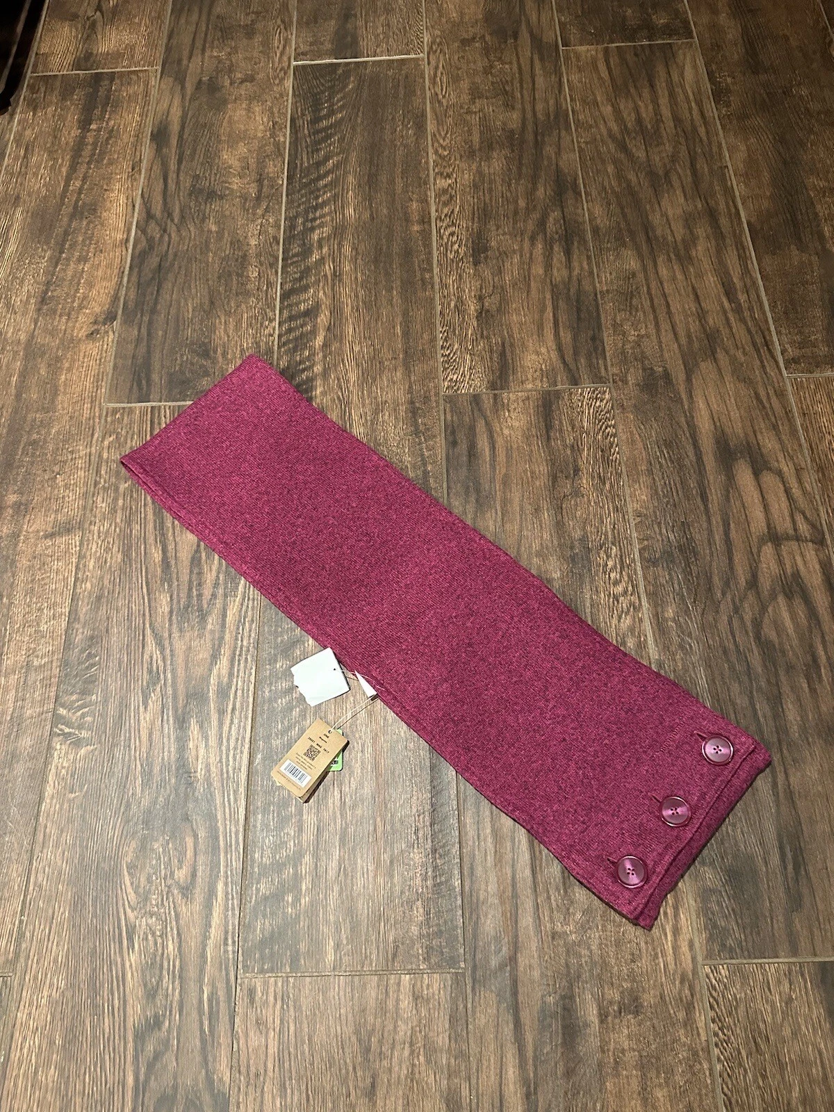 NWT Patagonia Magenta Better Sweater Knit Button Scarf
