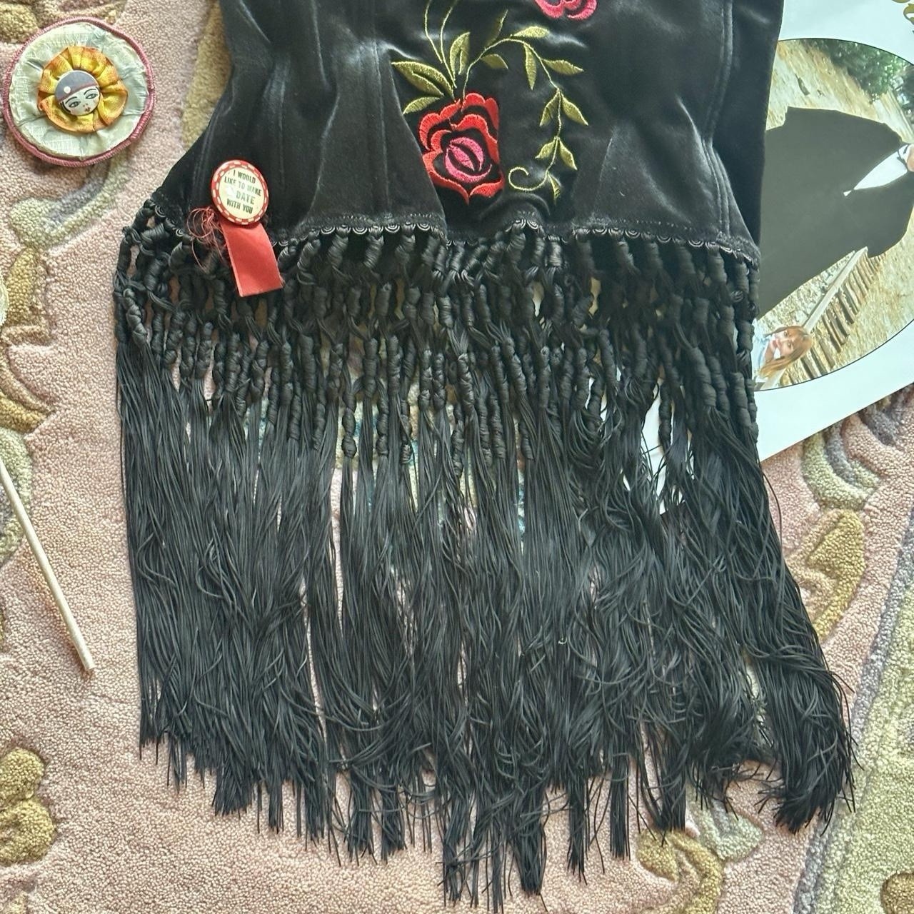 Picture 4 of 8