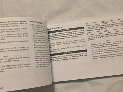 2021 Harley-Davidson Touring Models Owners Manual English, Illustrated  - Picture 3 of 8