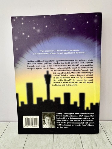 Gogo's Magic South Africa YA Novel Street Kids Ancestral Vlaming 2005 SC - Imagen 2 de 2