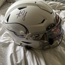 Aaron Jones Vikings Signed  Auto Winter Warrior Speed Flex Helmet Beckett Cert