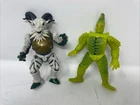 Vintage Power Rangers Robogoat Invenusable Flytrap Action Figures 1994 Bandai