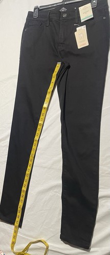 Women’s NWT St John’s Bay Black Skinny Jeans Sz 6 Long mid rise - Picture 10 of 16