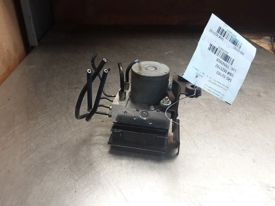 Conjunto de piezas de freno antibloqueo sedán AWD para 11-13 Infiniti G37 700879 Foto 2 de 4