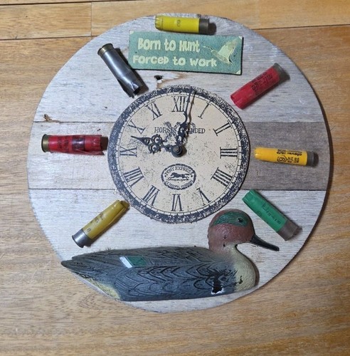 Clock Duck Hunting  Shot Gun Shells Decoy Wooden  Mancave Born To Hunt Homemade - Picture 1 of 12