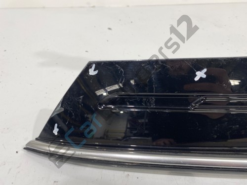 Ford Focus Front Bumper Left Side Grill 2022 ON Genuine NX7B-15A299-E - Picture 2 of 8