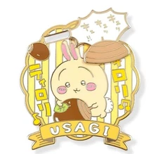 Marimocraft Chikawa Large Gimmick Pin Badge Rabbit