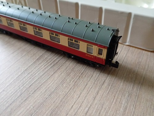 Graham Farish N 374-841A Stanier Vestibule Second M9502M BR Crimson & Cream - Bild 4 von 9